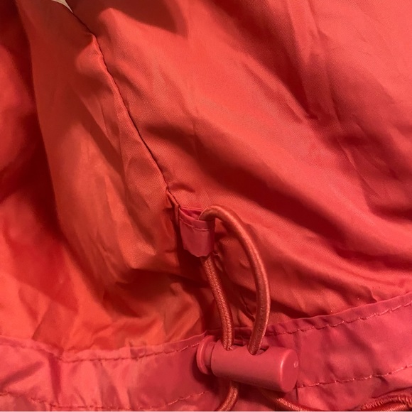 NWOT 3X Old Navy Water Resistant Puffer Coat - Picture 6 of 7